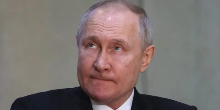 Підштовхнути путіна до завершення війни можливо виключно через силу – ЦПД