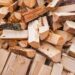 В Україні різко зріс попит на дрова, продажі вдвічі перевищили показники 2025 року