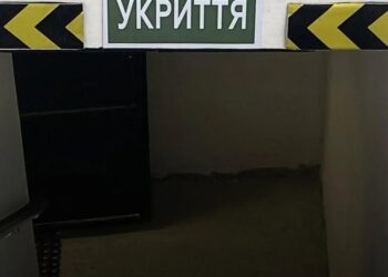 Країни Балтії звертаються до України по досвід будівництва укриттів через загрозу дронів – Politico