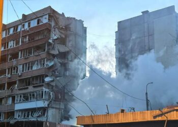 Нічна атака на Київ: одна людина загинула та шістнадцять отримали поранення