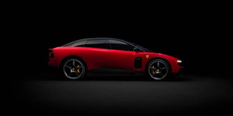 Ferrari представила перший електромобіль Luce потужністю 1035 к.с. – що всередині