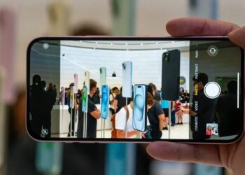 Сравнение камер iPhone 14 и 15