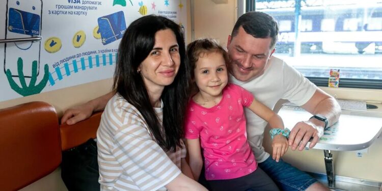 Укрзалізниця збільшить кількість дитячих вагонів до 16 з початком літнього графіка
