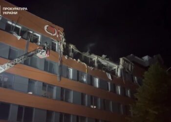 У Харкові 15 постраждалих, серед них двоє дітей, після масованої атаки російських дронів