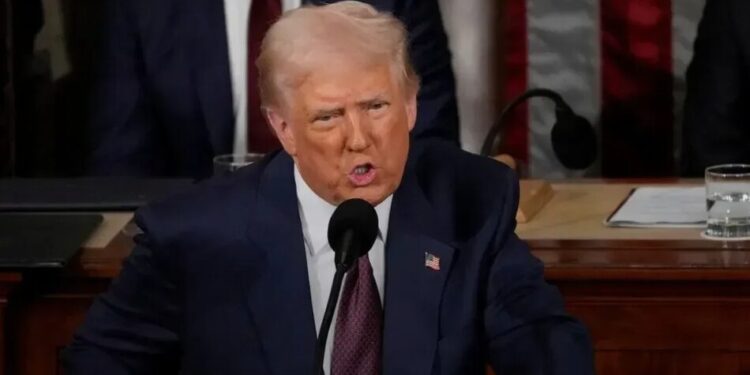 Трамп тисне на Сирію для боротьби з "Хезболлою", аль-Шараа відкидає пропозицію – AP