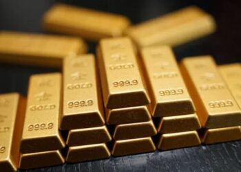 Золото впало нижче $4 200 на тлі нового загострення між США та Іраном