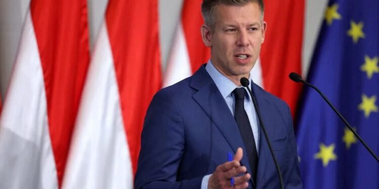 Угорщина та Україна досягли угоди щодо розширення прав угорської меншини – Мадяр