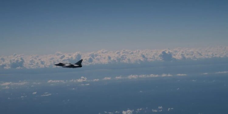 Шведські винищувачі Gripen двічі за добу перехоплювали російські літаки над Балтикою