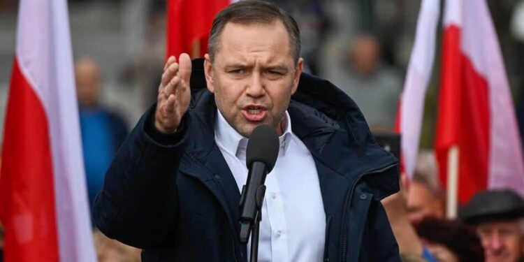 Президент Польщі позбавив Зеленського ордена Білого Орла