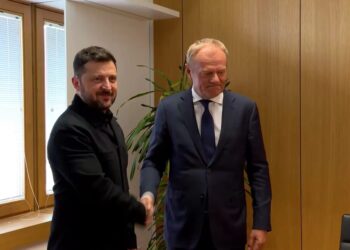 Зеленський і Туск обговорили євроінтеграцію України та безпекові виклики через агресію рф