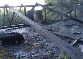 Ворожий дрон Герань-2 пошкодив дитячий садок та житлові будинки у Сумах