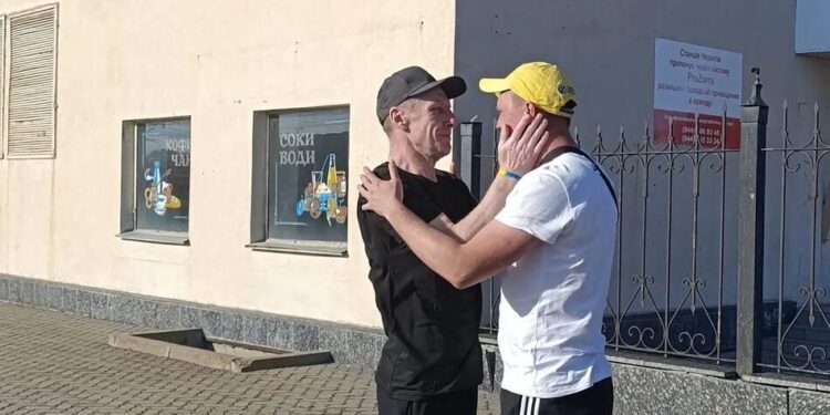 Залізничник Євген Ребров повернувся в Україні після трьох років російського полону