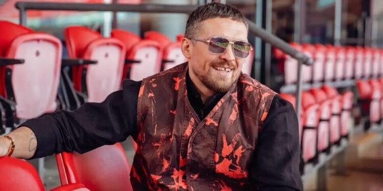 Усик показав скіл у грі Counter-Strike