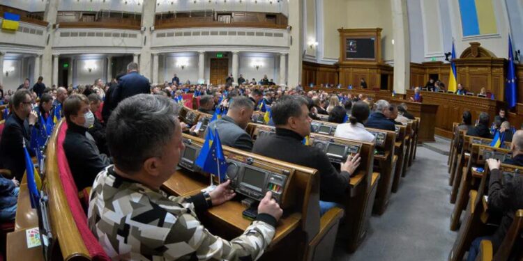 Рада змінила правила взаємодії з урядом щодо переговорів про вступ до ЄС