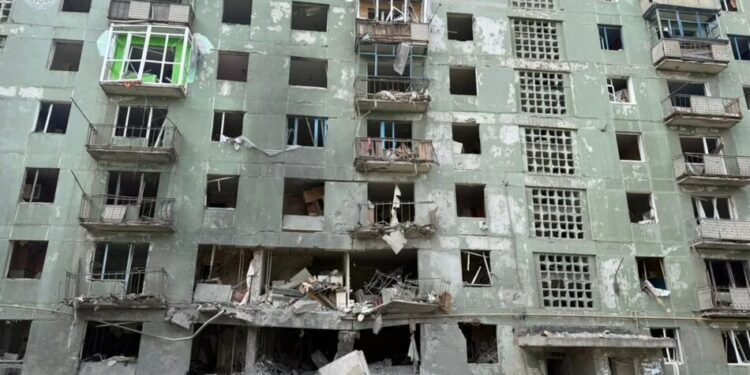 рф скинула три авіабомби на багатоповерхівки у Дружківці, п'ятеро поранених
