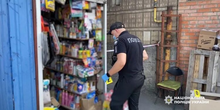 Смертельний конфлікт на ринку у Вінниці: чоловік убив жінку, а потім себе