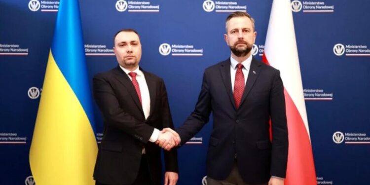 Міністр оборони Польщі зустрівся з Будановим щодо присвоєння підрозділу ССО імені УПА