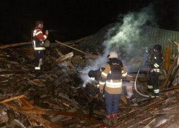росіяни атакували Суми – пошкоджено промислові об'єкти та житловий будинок, поранено жінку
