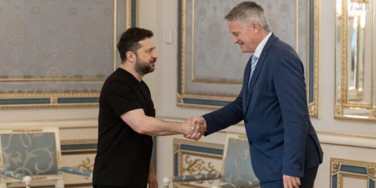 Україна передала ОЕСР оновлену заявку на членство – Зеленський