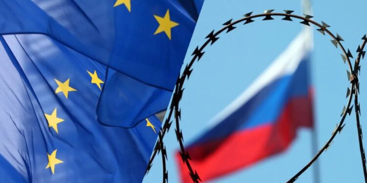 Рада ЄС продовжила економічні санкції проти рф ще на рік
