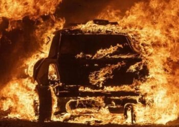 У москві вибухнув автомобіль, на місці працюють екстрені служби – росЗМІ