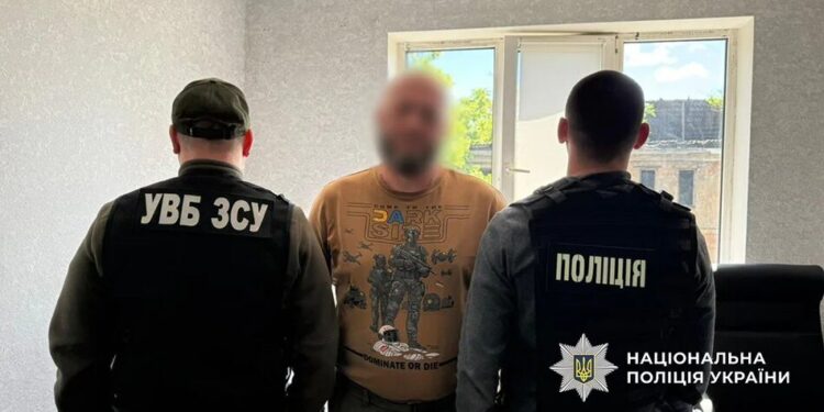 Працівники ТЦК у Дніпрі викрали чоловіка, а коли йому стало погано – викинули біля смітника. Двоє з них отримали підозри