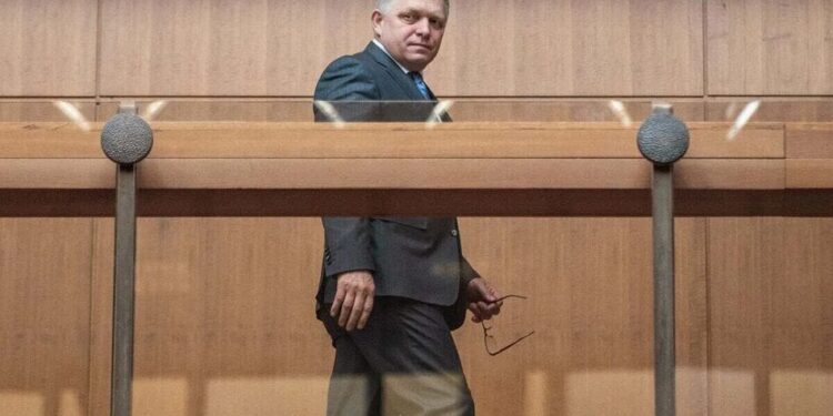 Фіцо розкрив деталі переговорів з Зеленським – вказав на розвиток "конструктивного" діалогу
