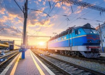 Укрзалізниця попередила про затримки міжнародних поїздів із Польщі через проблеми з енергопостачанням