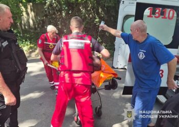 Ракетний удар рф по Дніпру забрав життя вже 7 людей