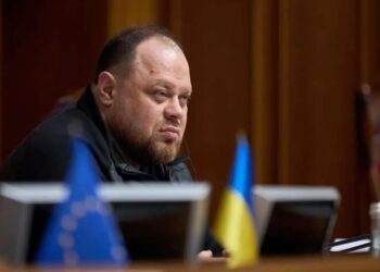 Стефанчук назвав катастрофічною помилкою рішення Навроцького щодо нагороди Зеленського
