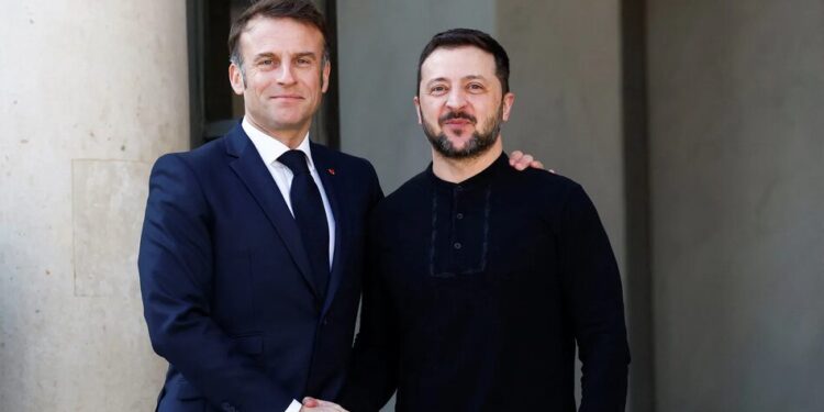 Макрон запросив Зеленського та лідерів арабських країн на саміт G7