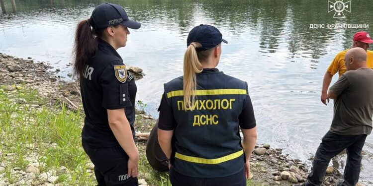 На Івано-Франківщині виявили у річці тіло 13-річного хлопця, який зник напередодні
