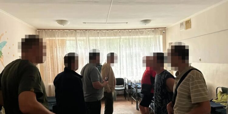 ДБР відреагувало на перелом ребер у чоловіка в обласному ТЦК Миколаєва