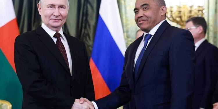 росія передала Мадагаскару додаткову партію військової техніки для посилення свого впливу в Африці