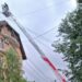 У Кишиневі після удару блискавки спалахнув житловий будинок, евакуювали 15 людей