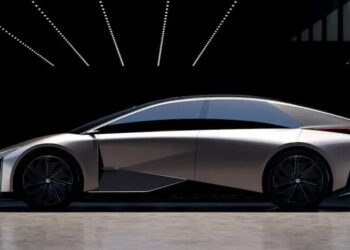 Lexus відмовився від виробництва флагманського електромобіля LF-ZC