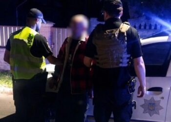 В Ірпені нетверезий чоловік відкрив вогонь по перехожих