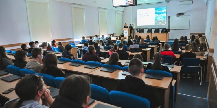Уряд надасть фінансування на створення освітніх просторів у 130 академічних ліцеях