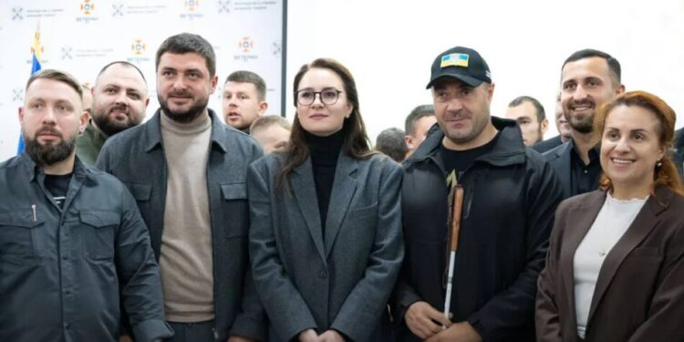 Майже 3 тисячі родин ВПО з окупованих територій придбали житло за програмою єВідновлення