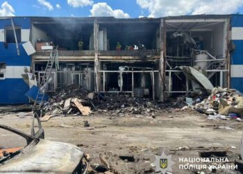 На Київщині кількість постраждалих у результаті удару по харчовому підприємству зросла до 9