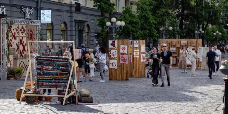 У Полтаві запроваджено мораторій на публічне використання російськомовного культурного продукту
