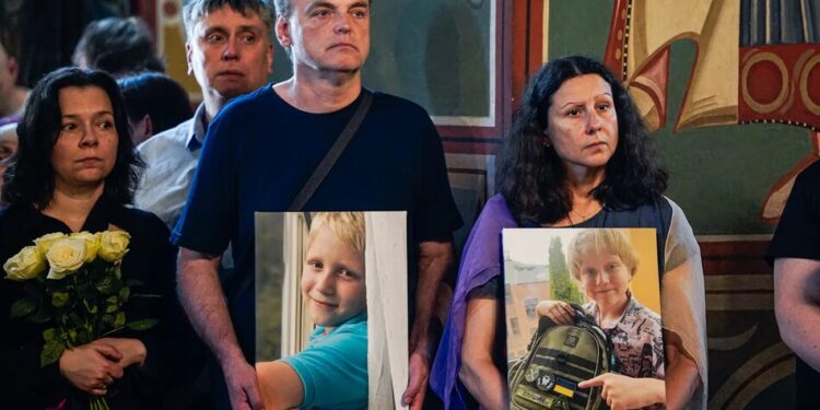 У столиці попрощалися із загиблим у страшній ДТП 12-річним хлопчиком