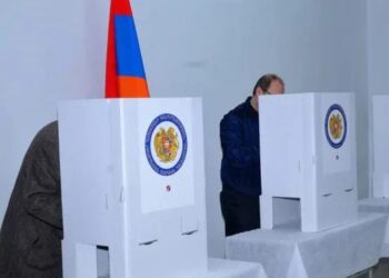 У Вірменії стартували "доленосні" вибори до парламенту