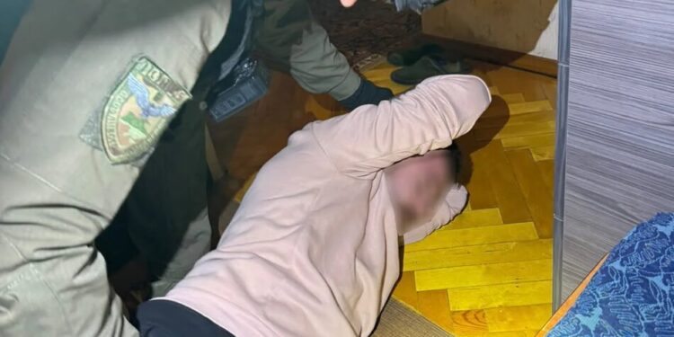 У Львові затримали чоловіка за напад з ножем на військового ТЦК