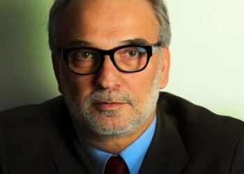 Ексдепутат Сейму повертає польську нагороду через рішення Навроцького щодо Зеленського