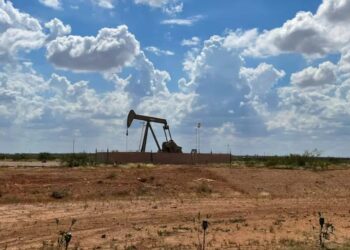 Ціни на нафту впали до найнижчого рівня за сім тижнів після припинення атак між Іраном та Ізраїлем