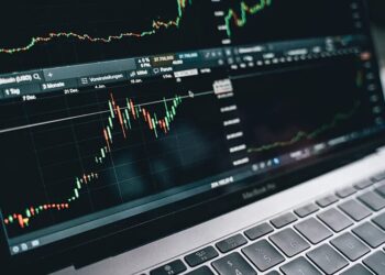 У Мін'юсті назвали головні ознаки інвестиційного шахрайства в інтернеті