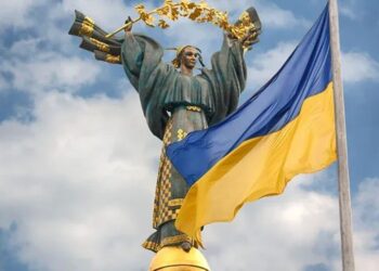 Бронювання, тарифи, виплати ВПО, трудові книжки та освіта: що змінилося для українців з 1 червня