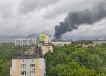 Дрони FP-1 у небі над москвою: стали відомі деталі сьогоднішніх ударів по російських нафтових об'єктах