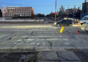 У лікарні помер 12-річний хлопчик, якого у лютому збила на переході суддя в Кривому Розі